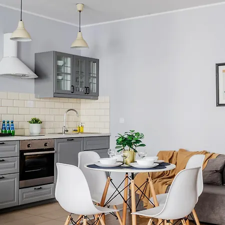 West Station By Arrenda Apartment Warsaw
