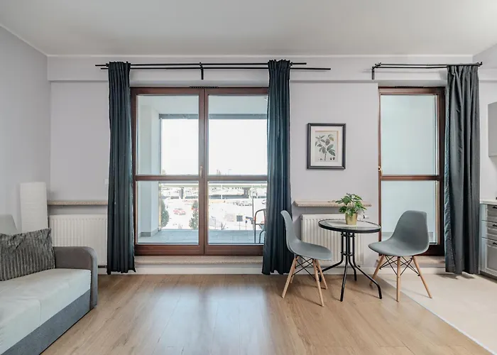 West Station By Arrenda Apartament