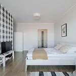 Apartment West Station By Arrenda *